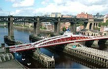 220px-High_Level_Bridge_and_Swing_Bridge_-_Newcastle_Upon_Tyne_-_England_-_14082004.jpg